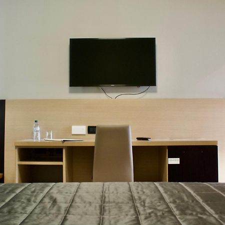 Autosole 2 Hotel มิลาน ภายนอก รูปภาพ