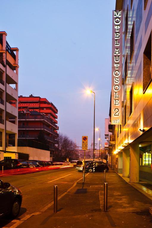 Autosole 2 Hotel มิลาน ภายนอก รูปภาพ